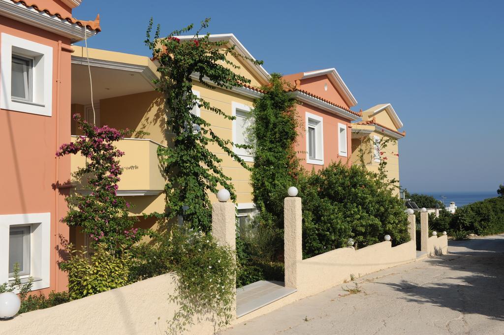 Yolanda Studios Paralia Agias Foteinis 외부 사진